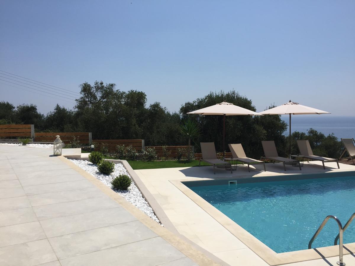 Aliki Boutique Hotel Paralia Vrachou Buitenkant foto